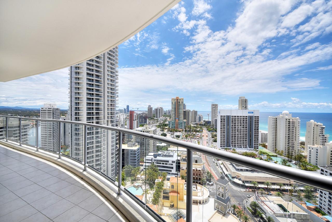 The Towers Of Chevron Renaissance - Holidays Gold Coast Dış mekan fotoğraf